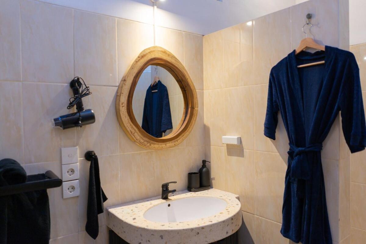 Peaceful 2br With Pool & Garden Villa Seminyak